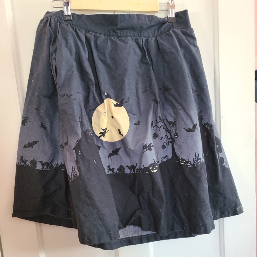 Gothic halloween haunted house skirt